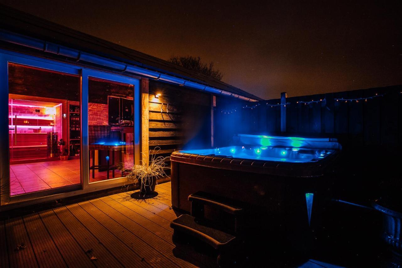 B&B En Wellness De Waalhoeve Angerlo Ngoại thất bức ảnh